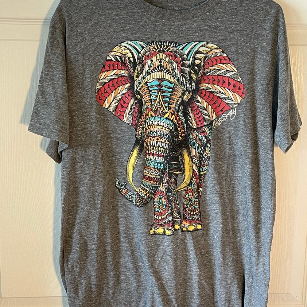 Riot society elephant t-shirt
